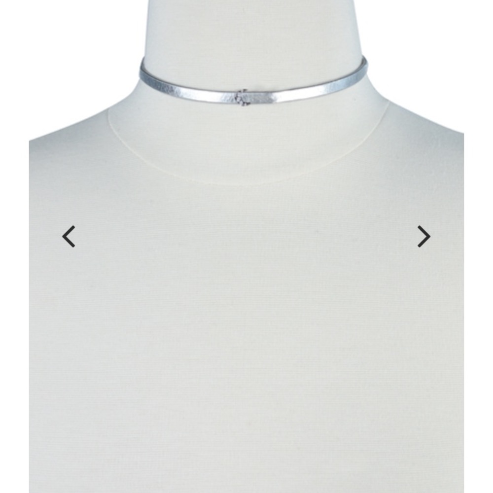 silver chocker